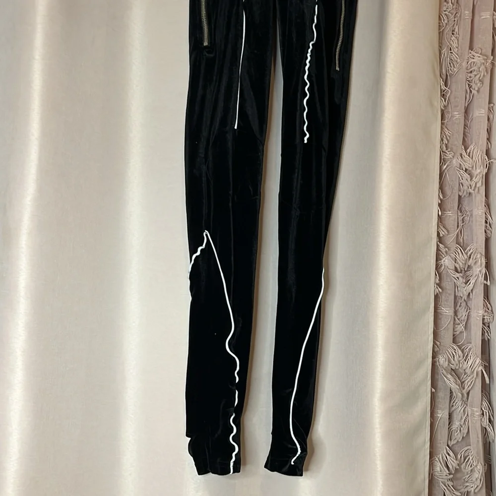 Reflective Set - Picture 3 of 6